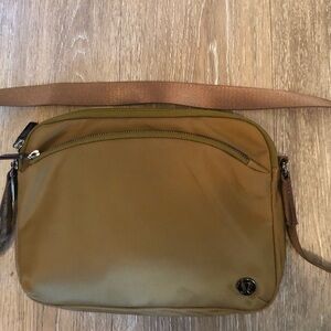 Lululemon Large Belt Bag Like New